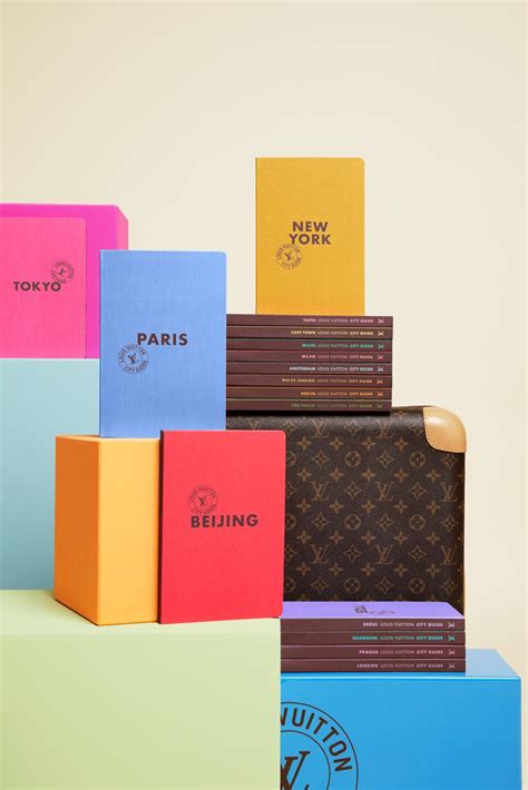 louis vuitton travel book london|travelbook hawaii Louis Vuitton.